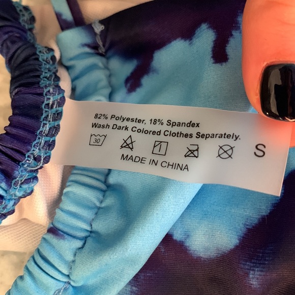 💙🐰 Blue Tie-Dye Sunny Bunny Swimsuit Set - Picture 2 of 8